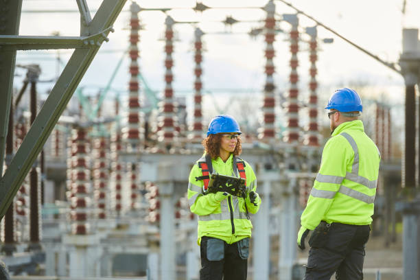 Best Electrical Outlet Repair  in Hicksville, NY